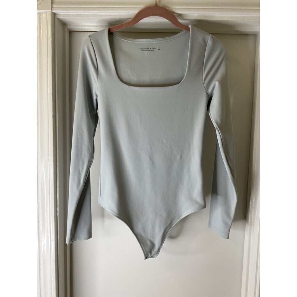Abercrombie and Fitch Light Gray Bodysuit S Minimalistic Soft Girl Style